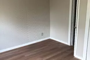 5914 Ridgeway Dr, Houston, TX 77033 - Photo 18