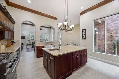 4915 Evergreen Street, Bellaire, TX 77401 - Photo 12