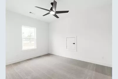 1919 Cathedral Bend Drive, Missouri City, TX 77459 - Photo 32