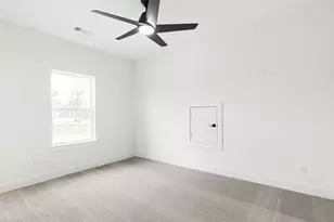 1919 Cathedral Bend Drive, Missouri City, TX 77459 - Photo 32