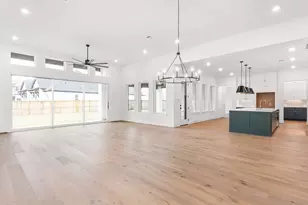 1919 Cathedral Bend Drive, Missouri City, TX 77459 - Photo 24