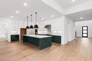 1919 Cathedral Bend Drive, Missouri City, TX 77459 - Photo 6