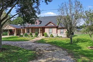 3014 Bowser Rd, Fulshear, TX 77441 - Photo 2