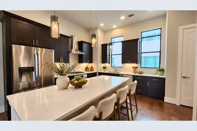 5713 Larkin Street #B, Houston, TX 77007 - Photo 12