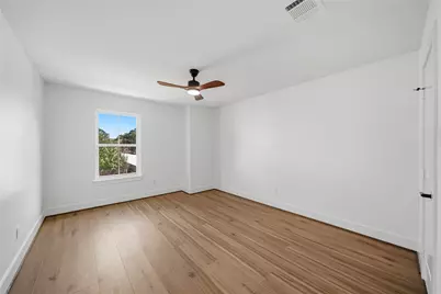 14295 Misty Meadow Lane, Houston, TX 77079 - Photo 14