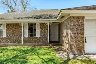 3413 Glen Haven Dr, Bay City, TX 77414 - Photo 2