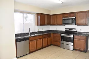 8903 Kalewood Dr, Houston, TX 77099 - Photo 14