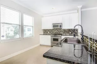1720 Elgin St, Houston, TX 77004 - Photo 6