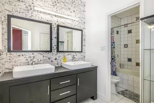 1720 Elgin St, Houston, TX 77004 - Photo 16