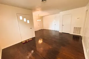 1918 Bingle, Houston, TX 77055 - Photo 8