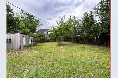 1918 Bingle, Houston, TX 77055 - Photo 34