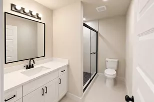 5214 Southlea St, Houston, TX 77033 - Photo 12