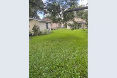 1611 6th Street, Rosenberg, TX 77471 - Photo 4