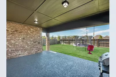11823 Sawgrass Drive, Mont Belvieu, TX 77523 - Photo 4