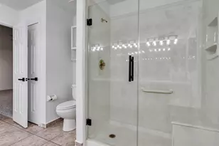 2819 Poplar Creek Ln, Pearland, TX 77584 - Photo 28