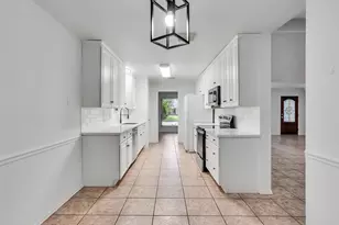 2819 Poplar Creek Ln, Pearland, TX 77584 - Photo 18