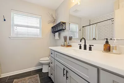 10031 Timberoak Drive, Houston, TX 77080 - Photo 14