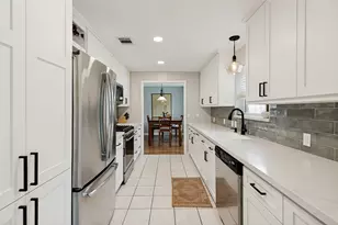 10031 Timberoak Dr, Houston, TX 77080 - Photo 10