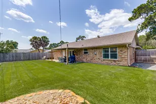 10031 Timberoak Dr, Houston, TX 77080 - Photo 24