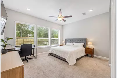 9403 Windward Bluff Way, Tomball, TX 77375 - Photo 10