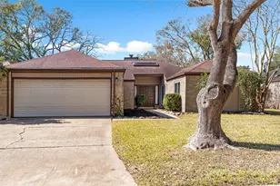 2007 Fernspray Ln, Houston, TX 77084 - Photo 2