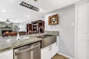 64 April Hill, Conroe, TX 77356 - Photo 12