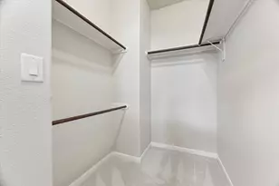 1045 W 22nd St, Houston, TX 77008 - Photo 30