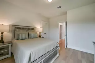 3521 Harvest Dance Dr, Houston, TX 77008 - Photo 24