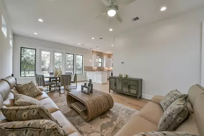 3521 Harvest Dance Drive, Houston, TX 77008 - Photo 12