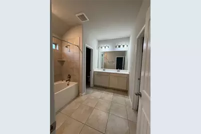 6934 Scarlet Sagebrush Street, Katy, TX 77449 - Photo 8
