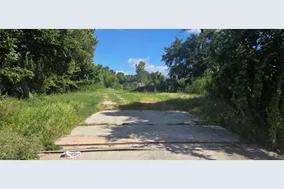 1418 Paul Quinn Street, Houston, TX 77091 - Photo 2