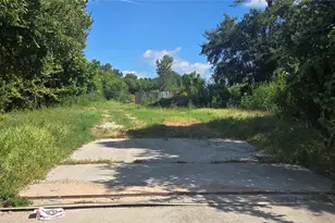 1418 Paul Quinn St, Houston, TX 77091 - Photo 2