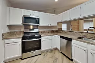 3238 Lindenfield Dr, Katy, TX 77449 - Photo 4