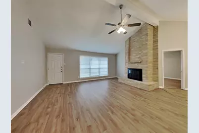 3238 Lindenfield Drive, Katy, TX 77449 - Photo 2