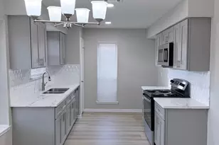 1315 Tiny Tree Dr, Missouri City, TX 77489 - Photo 2