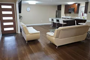 14310 Branchwater Ln, Sugar Land, TX 77498 - Photo 2