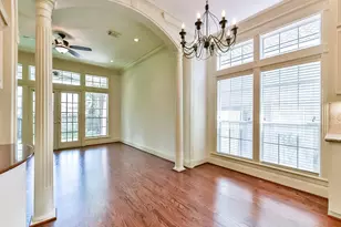 166 E Capstone Cir, The Woodlands, TX 77381 - Photo 20