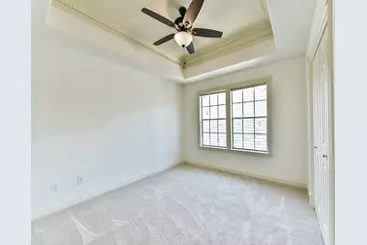 166 E Capstone Circle, The Woodlands, TX 77381 - Photo 32