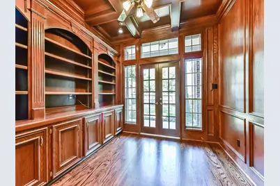 166 E Capstone Circle, The Woodlands, TX 77381 - Photo 22