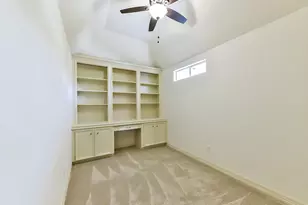 166 E Capstone Cir, The Woodlands, TX 77381 - Photo 34