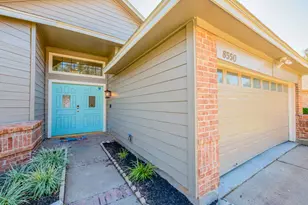 8550 Sparkling Springs Dr, Houston, TX 77095 - Photo 24