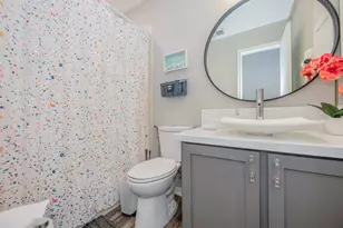 8550 Sparkling Springs Dr, Houston, TX 77095 - Photo 20