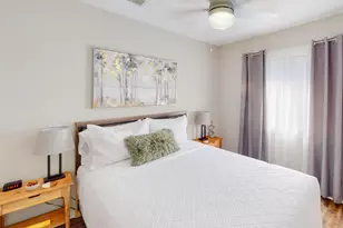 8550 Sparkling Springs Dr, Houston, TX 77095 - Photo 16