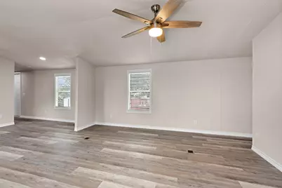 84 Ridgeway Drive, Conroe, TX 77303 - Photo 14