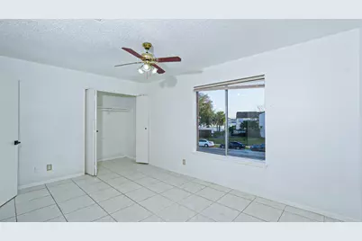 10920 Village Bend Lane #920, Houston, TX 77072 - Photo 14