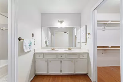 14210 Swanfield Drive, Houston, TX 77083 - Photo 18