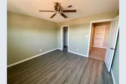 8922 Glacier Avenue, Texas City, TX 77591 - Photo 16