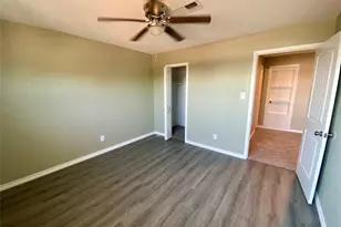 8922 Glacier Ave, Texas City, TX 77591 - Photo 16