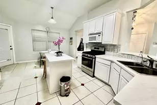 11036 Mistic Moon Ct, Houston, TX 77064 - Photo 12