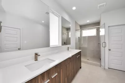 13109 Moncloa Drive, Houston, TX 77047 - Photo 22